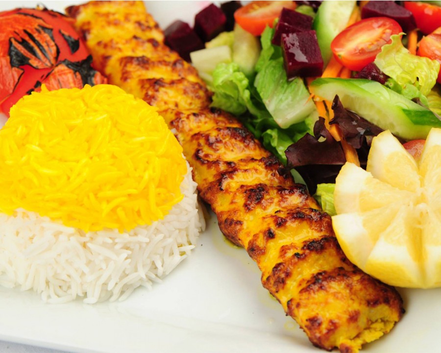A recipe of Saffron-Yogurt Persian chicken kebab 