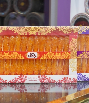Saffron rock candy